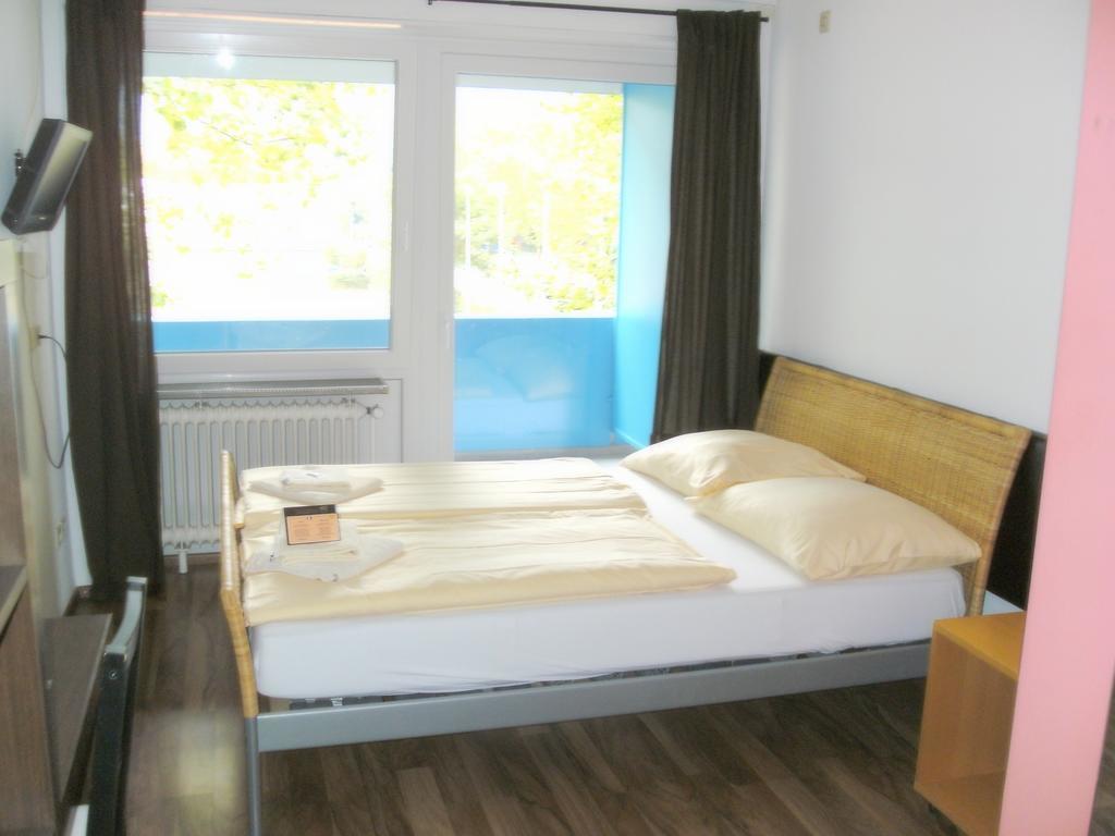 Ft Hotel Freiburg Bagian luar foto
